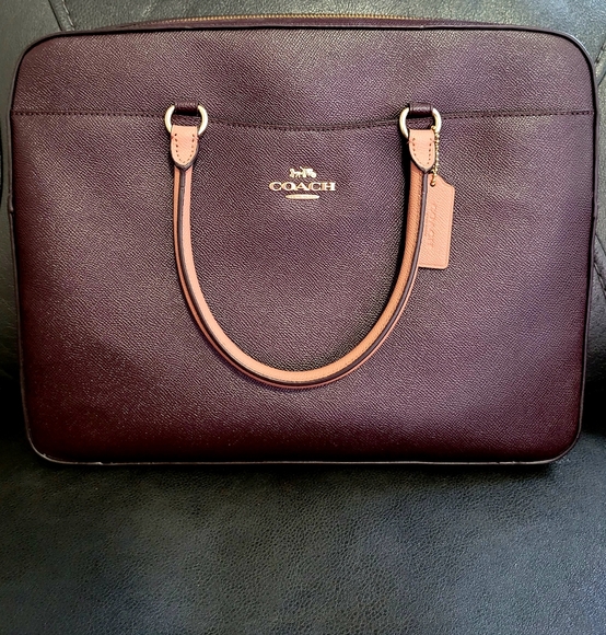 🏷SALE🏷💜🩷Coach Colorblock Latop Bag🩷💜 - Picture 2 of 11